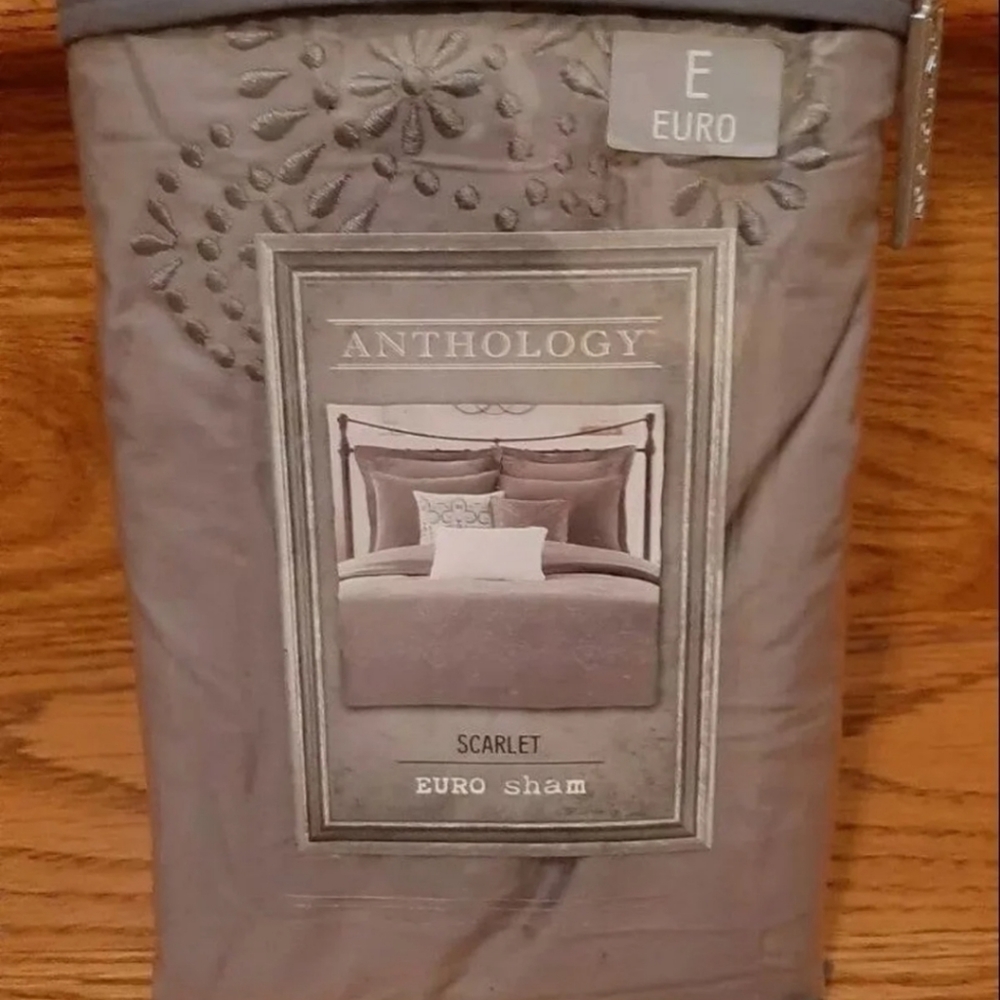 Anthology Embroidered Cotton Euro sham (1 sham)